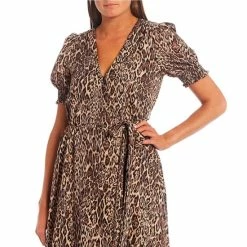 Wholesale ⭐ Alex Marie Ashlyn Cheetah Short Sleeve V-Neck Wrap 👗 Dress 🛒 5 Wholesale ⭐ Alex Marie Ashlyn Cheetah Short Sleeve V-Neck Wrap 👗 Dress 🛒 -Alex Marie shop unnamed file 1210
